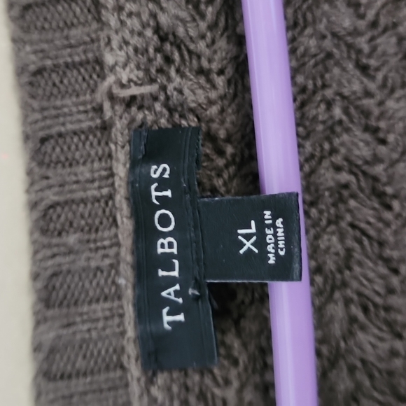 Talbots sweater - Picture 2 of 5